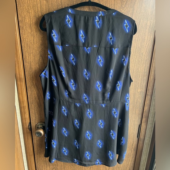 Torrid Peplum Georgette Button-Front Tie-Front Blouse black & blue size 2 - Picture 3 of 9